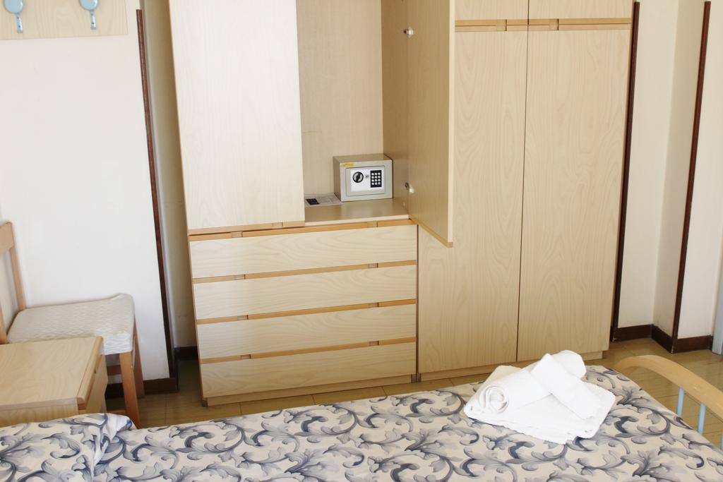 Hotel Hamburg 세니갈리아 외부 사진